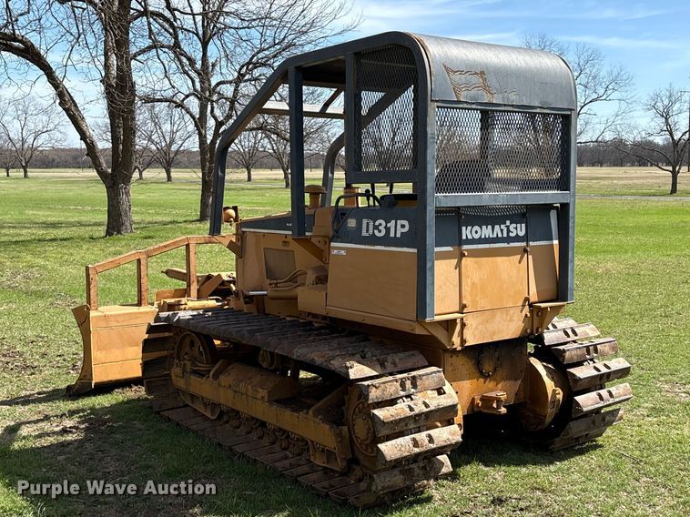 image for item NK9041 Komatsu D31P-18 dozer