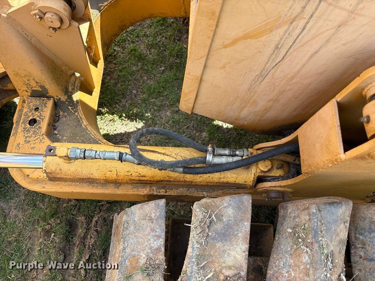 image for item NK9041 Komatsu D31P-18 dozer