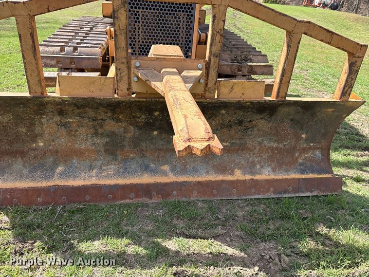 image for item NK9041 Komatsu D31P-18 dozer