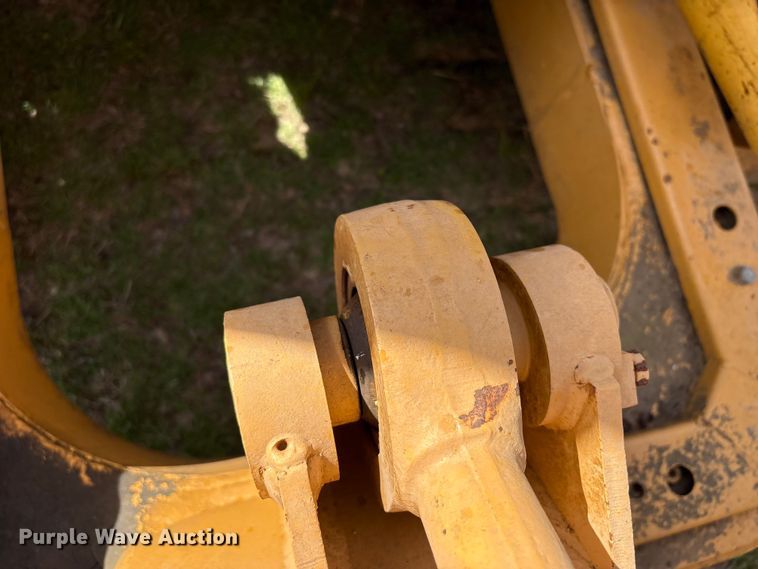 image for item NK9041 Komatsu D31P-18 dozer