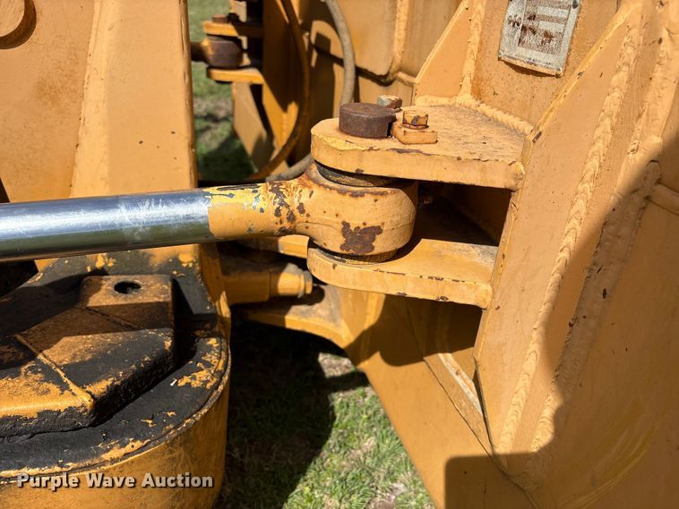 image for item NK9041 Komatsu D31P-18 dozer