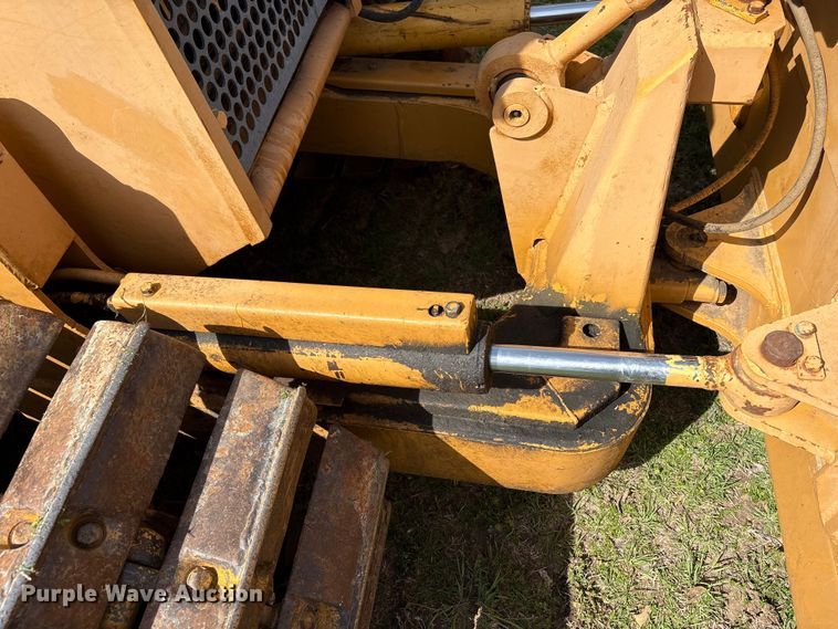 image for item NK9041 Komatsu D31P-18 dozer