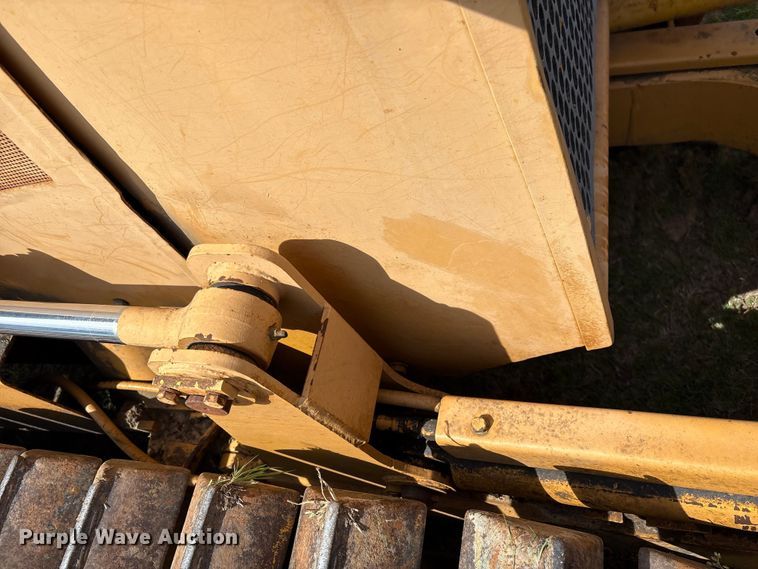 image for item NK9041 Komatsu D31P-18 dozer