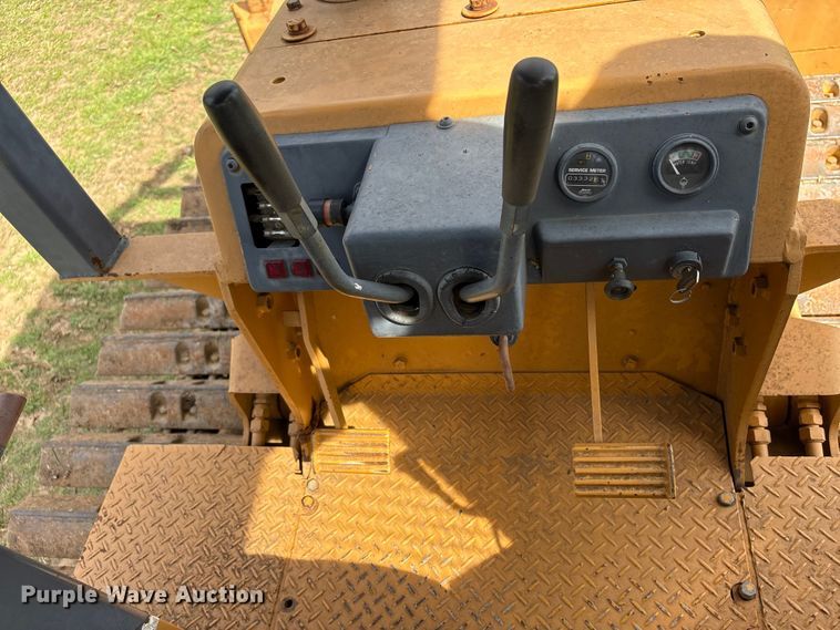 image for item NK9041 Komatsu D31P-18 dozer