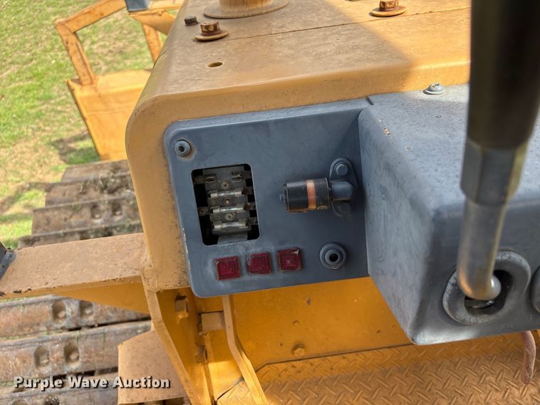 image for item NK9041 Komatsu D31P-18 dozer