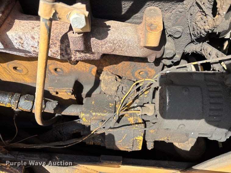 image for item NK9041 Komatsu D31P-18 dozer