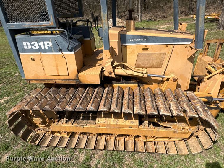 image for item NK9041 Komatsu D31P-18 dozer