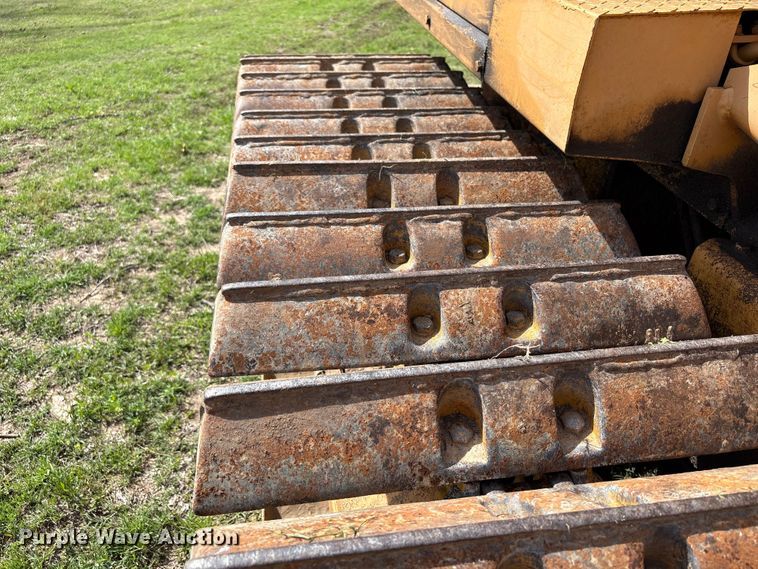 image for item NK9041 Komatsu D31P-18 dozer