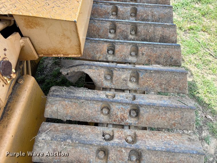 image for item NK9041 Komatsu D31P-18 dozer