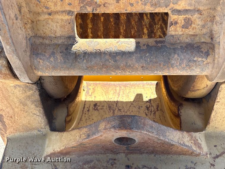 image for item NK9046 Paccar PA55-E00100E dozer winch