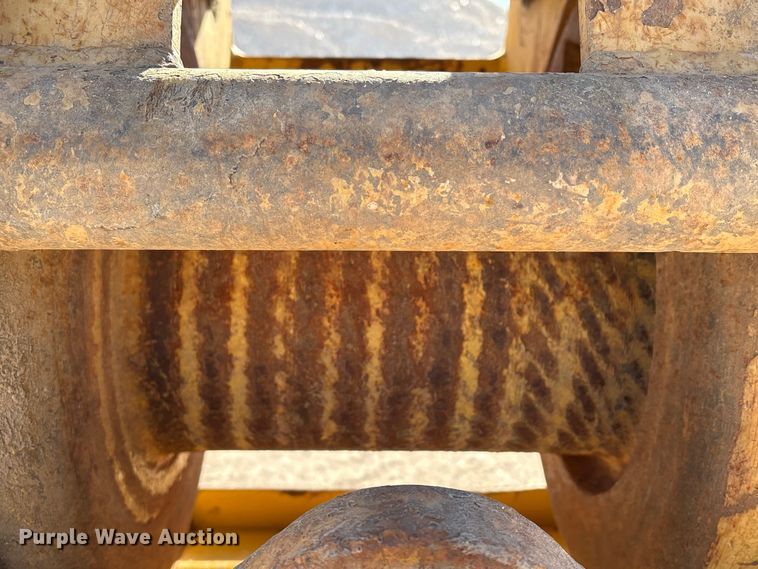 image for item NK9046 Paccar PA55-E00100E dozer winch