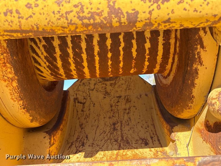 image for item NK9046 Paccar PA55-E00100E dozer winch