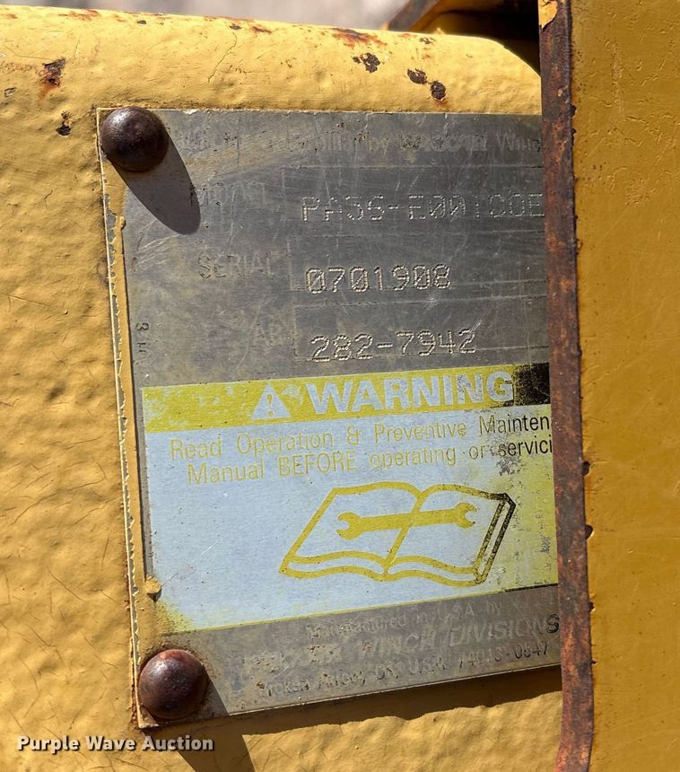 image for item NK9046 Paccar PA55-E00100E dozer winch