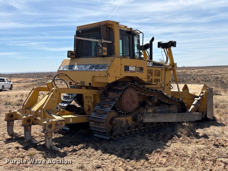 image for item NK9049 2005 Caterpillar D6R dozer