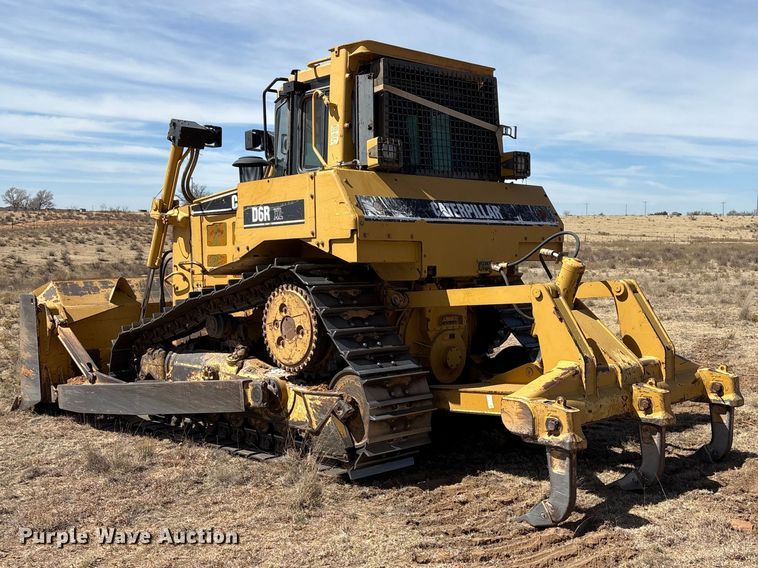 image for item NK9049 2005 Caterpillar D6R dozer