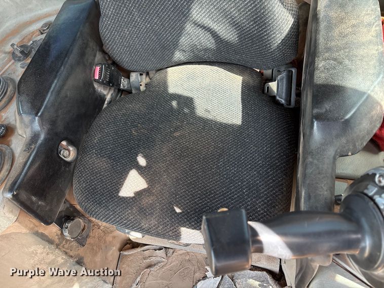 image for item NK9049 2005 Caterpillar D6R dozer