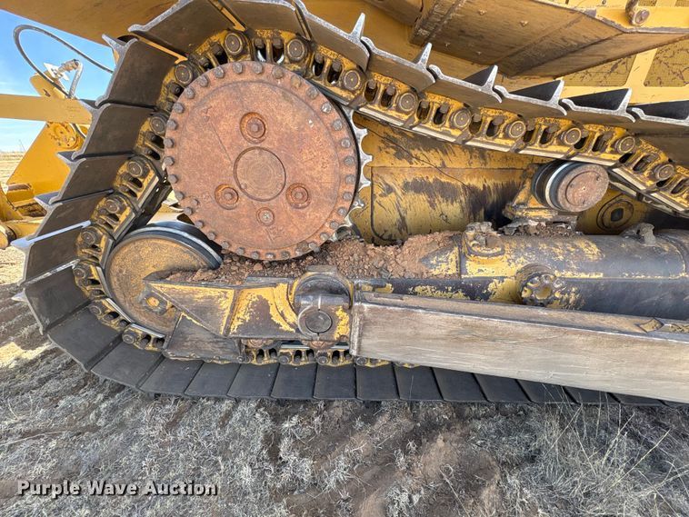 image for item NK9049 2005 Caterpillar D6R dozer