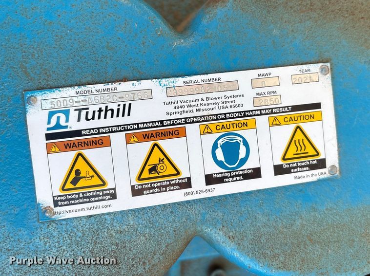 image for item NK9102 2017 Ford F750 Super Duty hydrovac truck