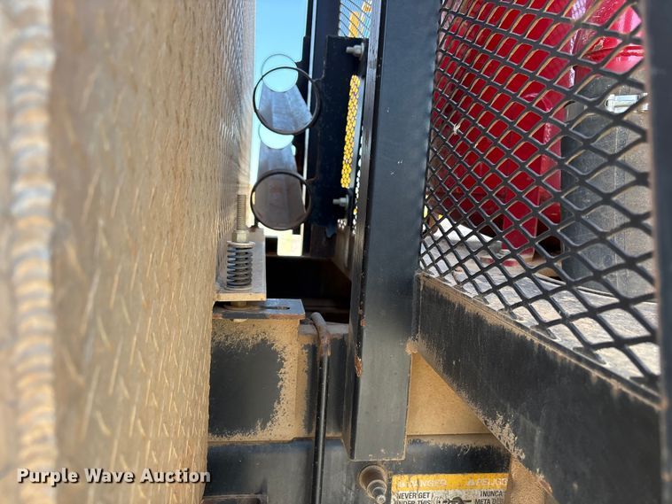 image for item NK9102 2017 Ford F750 Super Duty hydrovac truck