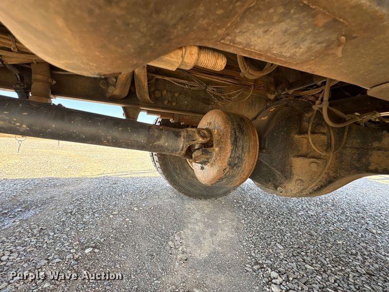 image for item NK9102 2017 Ford F750 Super Duty hydrovac truck