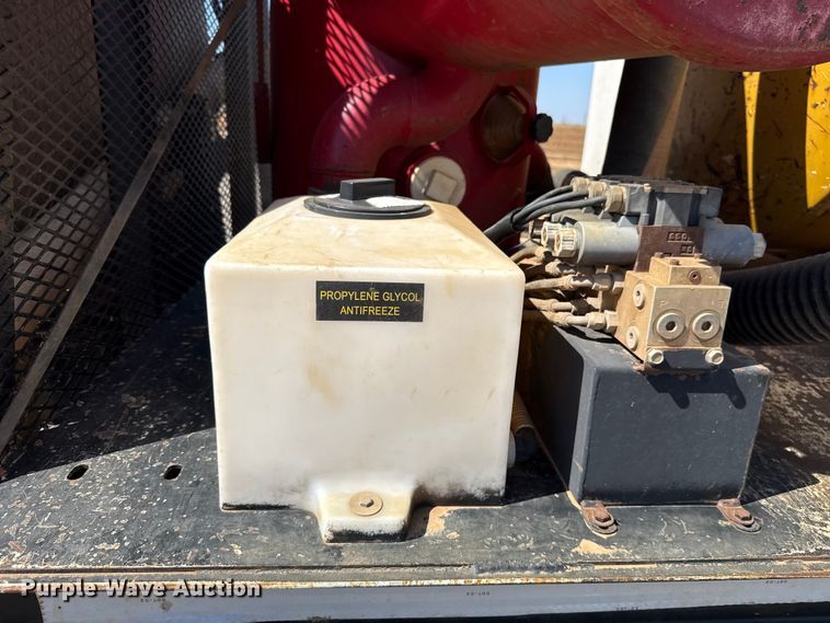 image for item NK9103 2017 Ford F750 Super Duty hydrovac truck