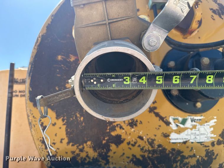 image for item NK9103 2017 Ford F750 Super Duty hydrovac truck