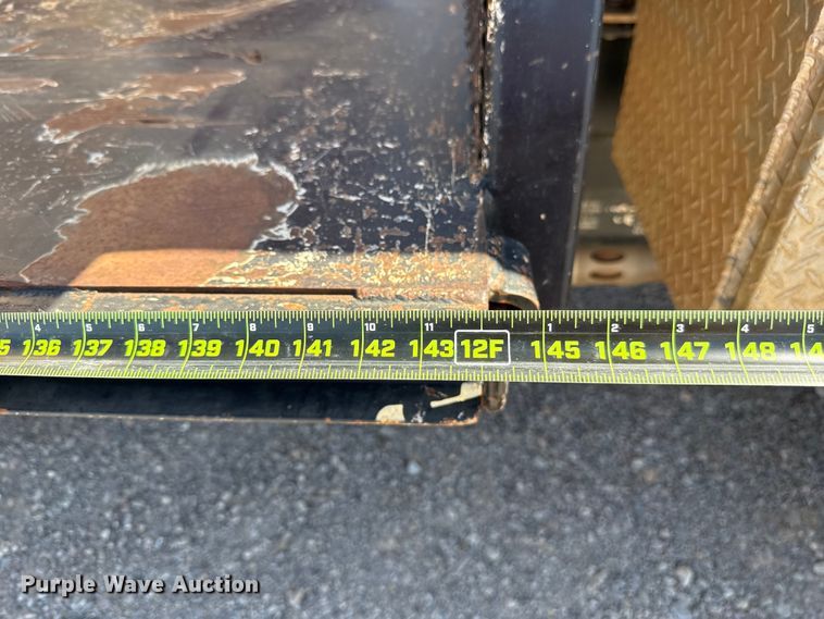 image for item NK9103 2017 Ford F750 Super Duty hydrovac truck