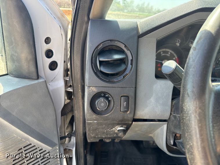 image for item NK9103 2017 Ford F750 Super Duty hydrovac truck