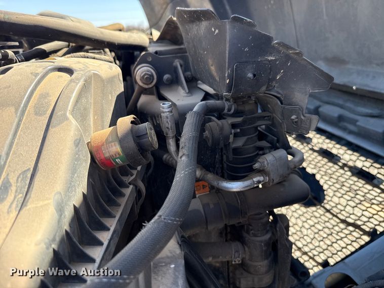 image for item NK9103 2017 Ford F750 Super Duty hydrovac truck