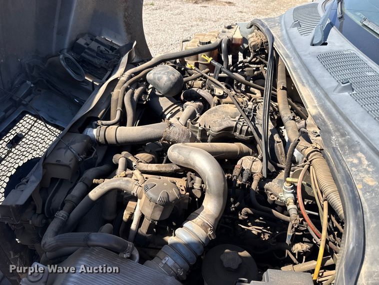 image for item NK9103 2017 Ford F750 Super Duty hydrovac truck