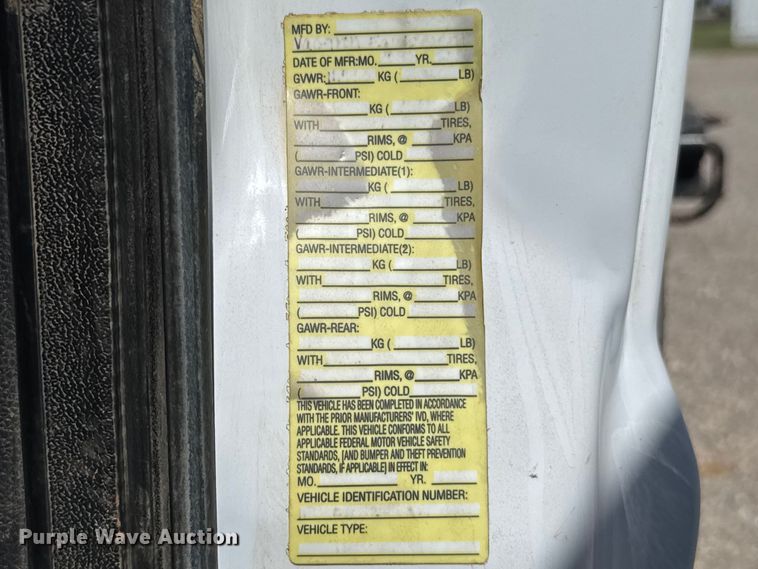 image for item NK9103 2017 Ford F750 Super Duty hydrovac truck