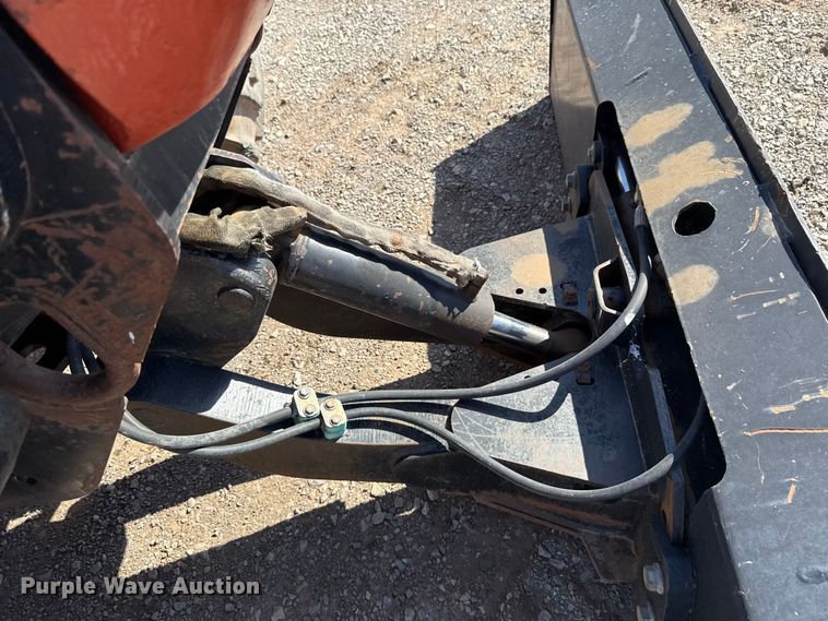 image for item NK9104 2005 Ditch Witch RT115 rock saw