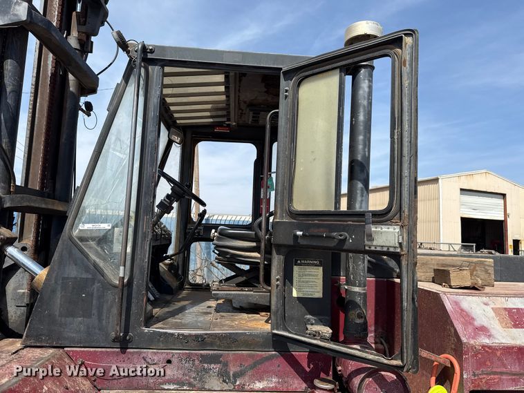 image for item NK9134 2000 Taylor Machine Works GT-210 forklift
