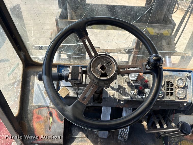 image for item NK9134 2000 Taylor Machine Works GT-210 forklift