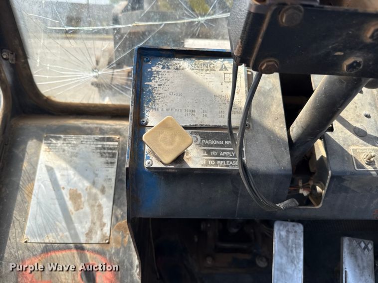 image for item NK9134 2000 Taylor Machine Works GT-210 forklift