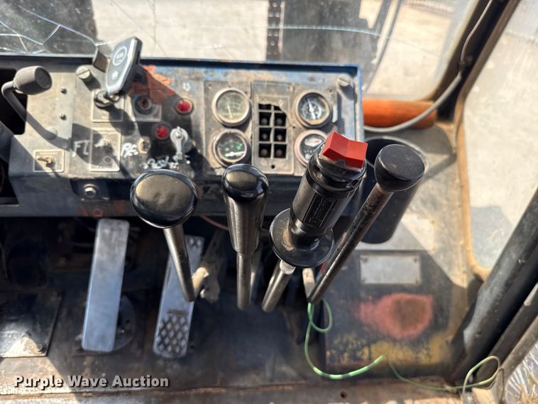 image for item NK9134 2000 Taylor Machine Works GT-210 forklift