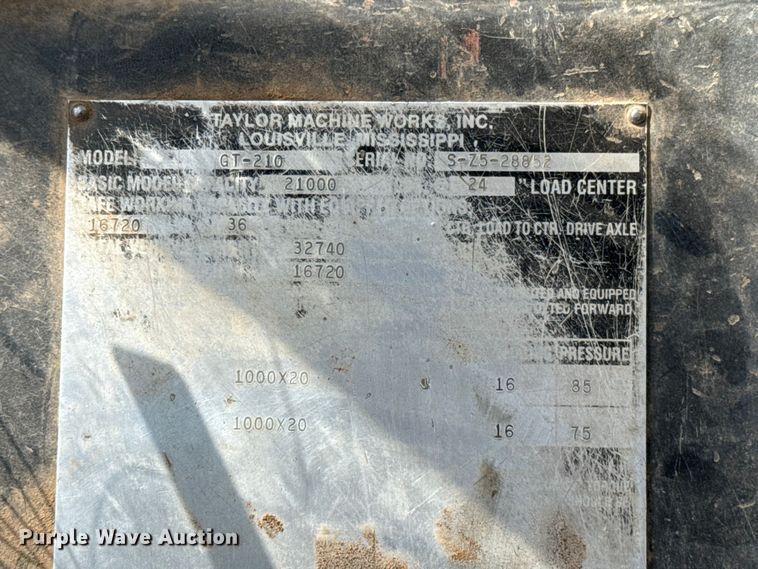 image for item NK9134 2000 Taylor Machine Works GT-210 forklift