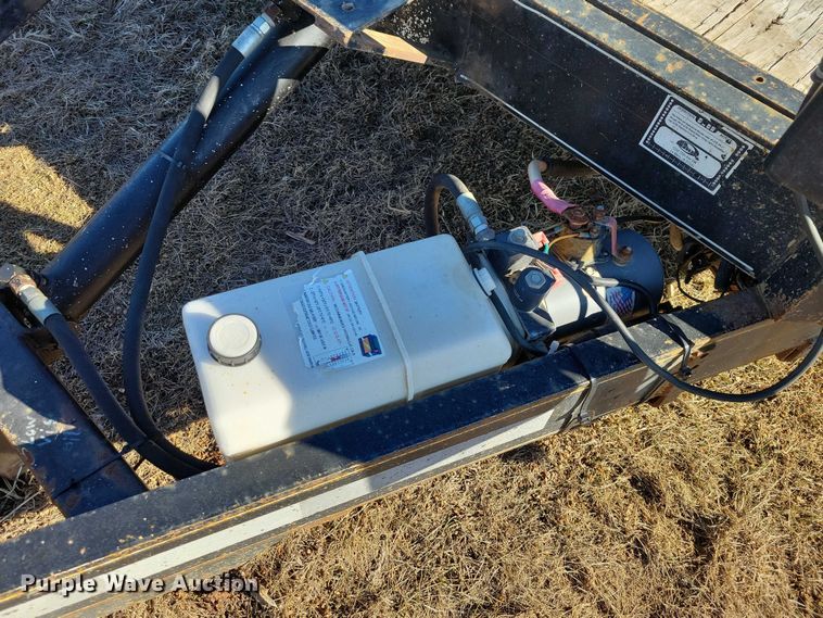 image for item NK9768 2001 H&H Trailer CO equipment trailer