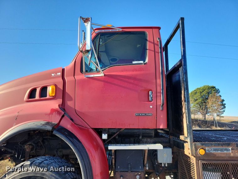 image for item NK9876 2000 Sterling LT 9500 crane truck
