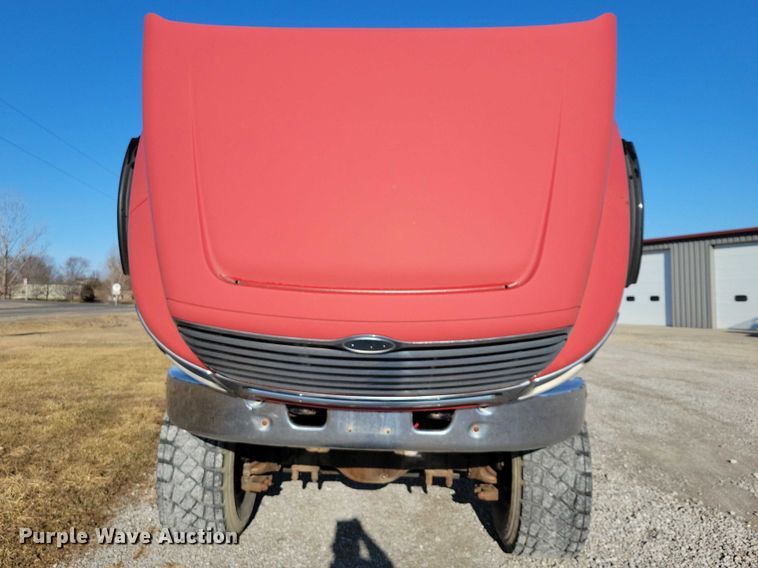 image for item NK9876 2000 Sterling LT 9500 crane truck