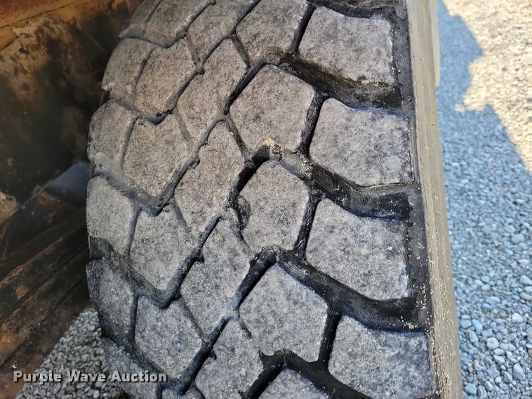 image for item NK9876 2000 Sterling LT 9500 crane truck