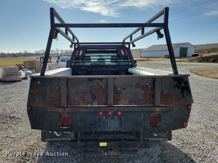 image for item NK9877 2015 Ford F450 Super Duty Crew Cab flatbed truck