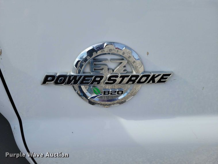 image for item NK9877 2015 Ford F450 Super Duty Crew Cab flatbed truck