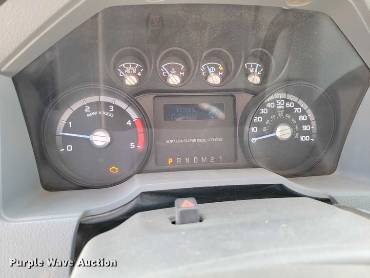 image for item NK9877 2015 Ford F450 Super Duty Crew Cab flatbed truck