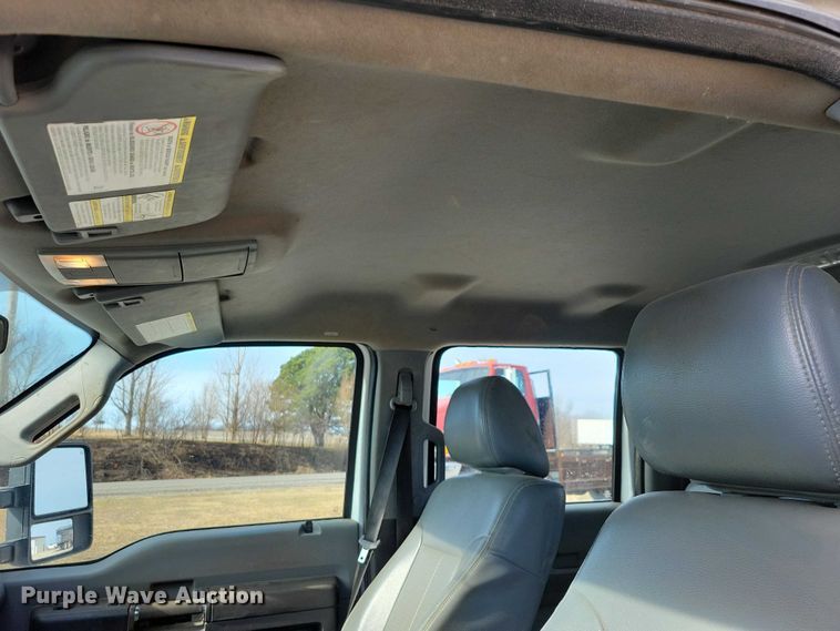 image for item NK9877 2015 Ford F450 Super Duty Crew Cab flatbed truck