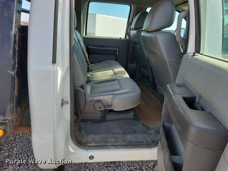 image for item NK9877 2015 Ford F450 Super Duty Crew Cab flatbed truck