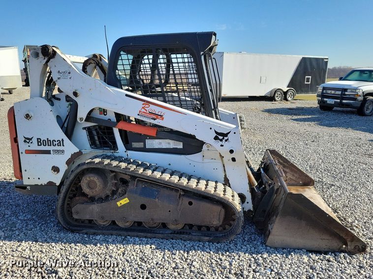 image for item NK9879 2014 Bobcat T590 tracked skid steer loader