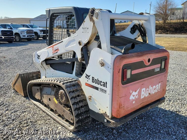 image for item NK9879 2014 Bobcat T590 tracked skid steer loader