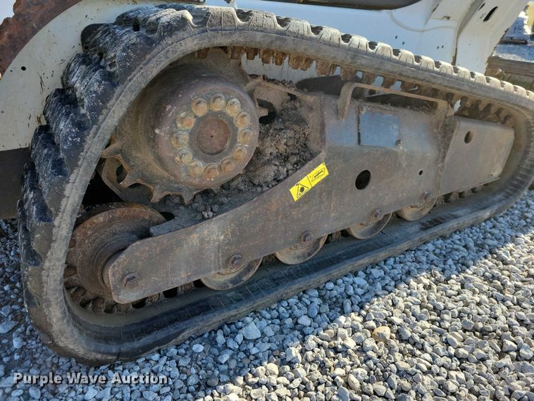image for item NK9879 2014 Bobcat T590 tracked skid steer loader