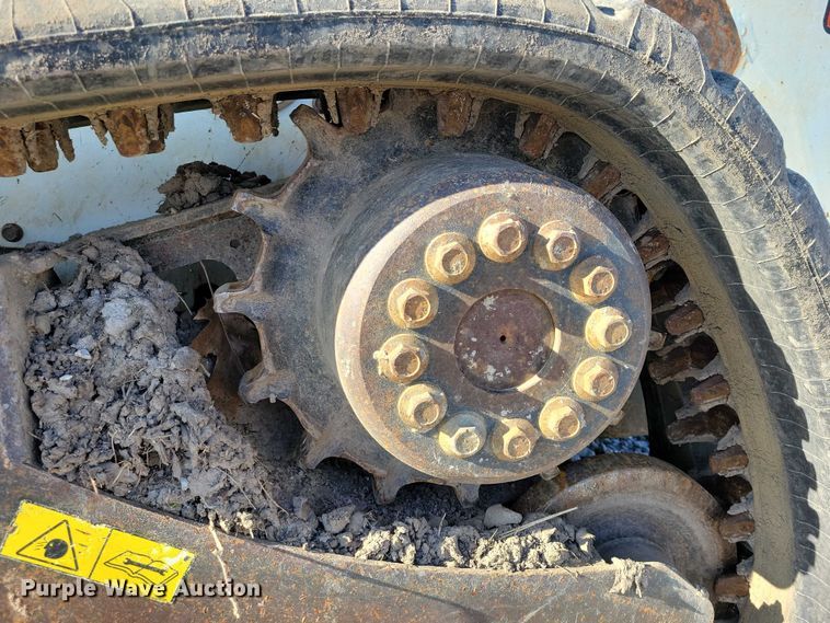 image for item NK9879 2014 Bobcat T590 tracked skid steer loader